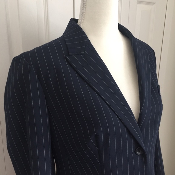 Body by Victoria | Navy Pinstripe Blazer - Picture 2 of 5